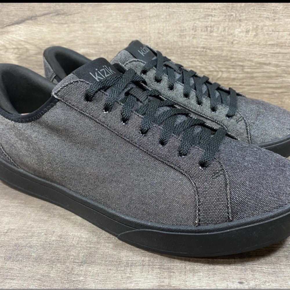 Kizik Men's Black canvas Shoes
